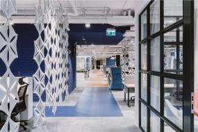 时尚办公室简约吊灯装修效果图片赏析