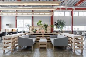 时尚loft风格办公室装修图片