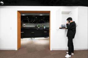 小型企业办公室办公桌椅装修效果图片