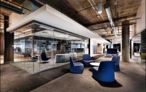 办公室桌椅设计效果图片案例