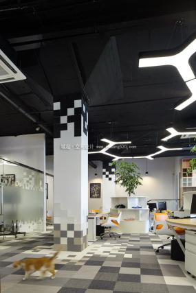 国外办公室办公大厅装修效果图片