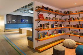 概念现代个性办公室装修效果图