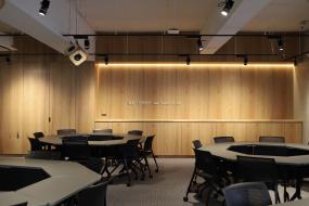 混搭风格办公室室内装修设计案例图片