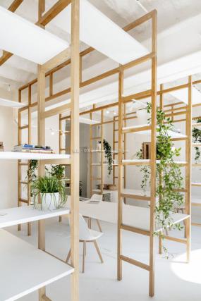 时尚混搭风现代办公室装修效果