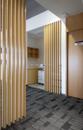 时尚办公室装修设计图片