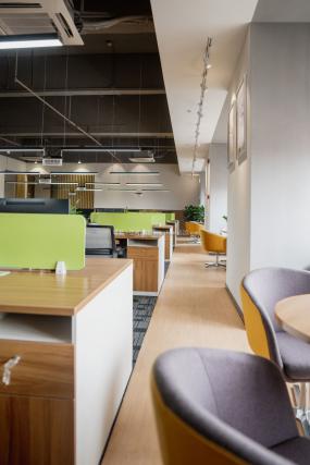 时尚办公室室内装修图片欣赏