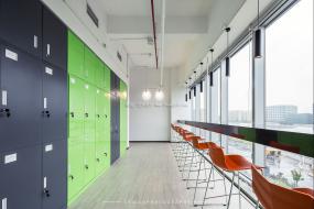 企业办公室地砖装修实景图