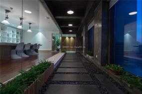 现代办公室室内布置设计效果图片