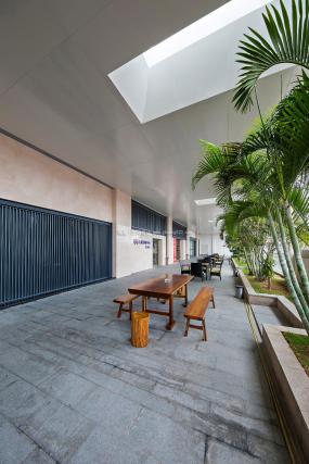 专业办公室设计室内装修案例图片