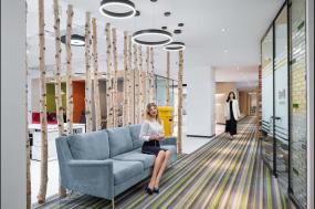 上海宝山简单办公室装饰图