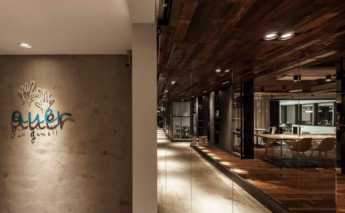 小办公室设计工业风