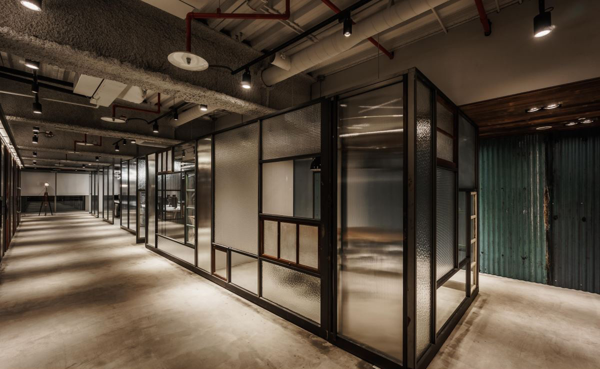 工业风办公室门头设计