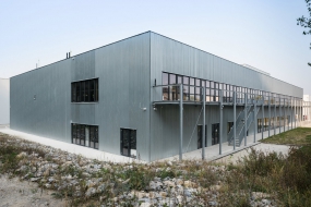 工业风独栋办公楼设计