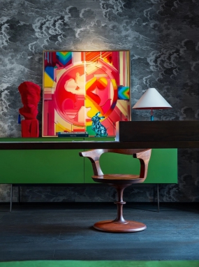 简易工业风办公室前台设计