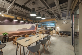 100平办公室装修工业风