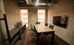 后工业风格装修办公室