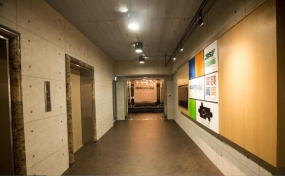 工业风经理办公室装修效果图