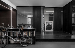 体现高科技风格的办公室装修