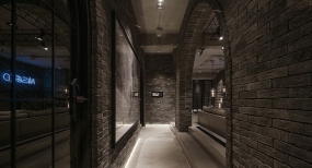 200平米loft办公室装修效果图