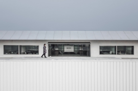 loft办公空间装修效果图