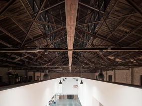 办公室设计前卫科技感