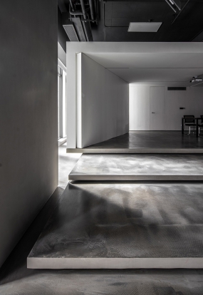 科技感loft办公室设计