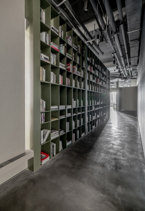 科技感未来感办公室设计