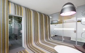 创意商务办公室装修图