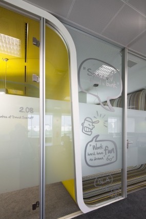 美国办公室创意装修风格