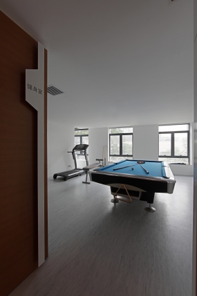 办公室设计效果图简约