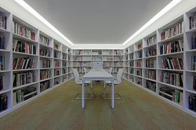 简约办公室装修设计风格图