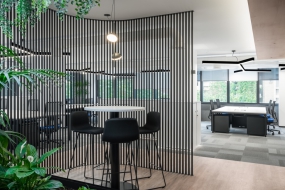 简约北欧办公室装修图