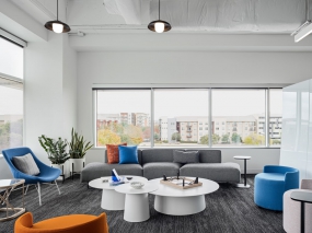 办公室内装修现代简约图