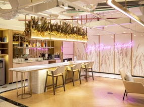 简约时尚办公室装修风格图