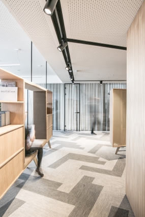 复式简约办公室装修效果图