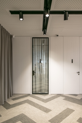 办公室简约时尚风格装修效果图