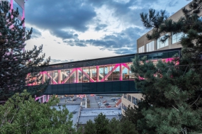 个人办公室简约装修风图片