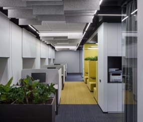 长方形办公室装修效果图简约大气风