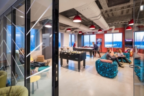 时尚简约现代风办公室设计效果图片