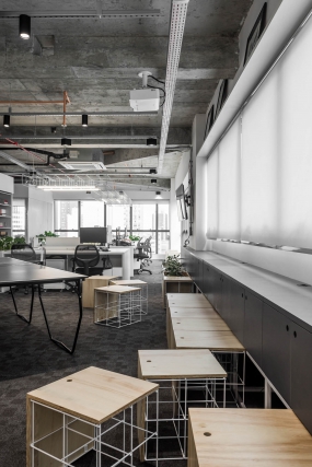 loft工业风格办公室设计图