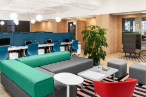 工业风办公楼装修效果图片