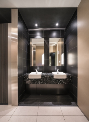 钢结构工业风格办公室设计图片