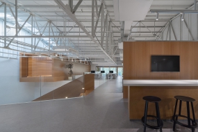 厂房办公室设计工业风图片