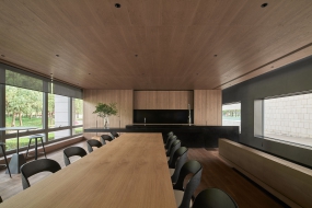 办公室装修简约工业风图片