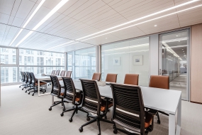 工业园区办公室装修图片