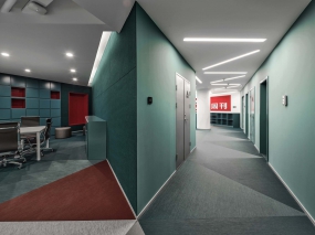 潮牌小办公室设计图片