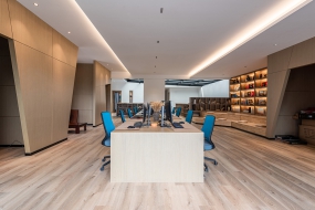 办公空间屋顶花园设计案例图