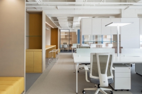 办公室豪华装修设计图片