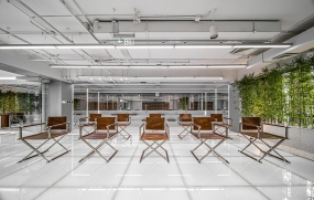 150平方loft办公复式设计图