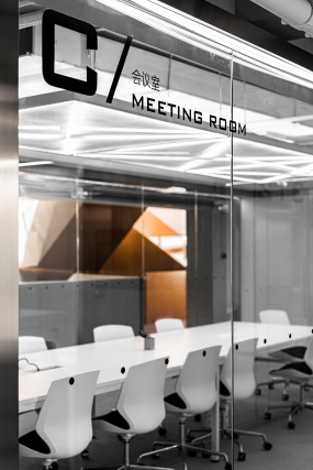 有活力有创意的办公设计图